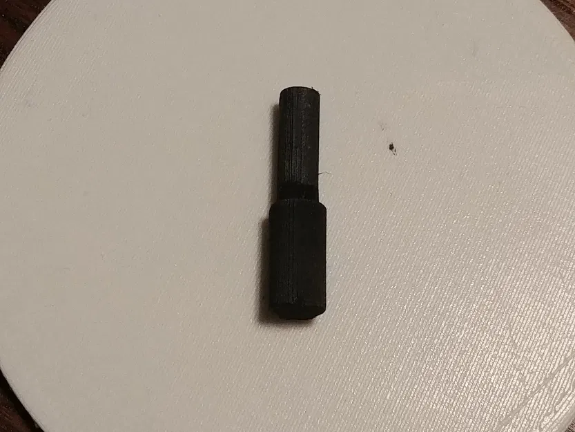 Giá đỡ sách thay thế cho kệ sách bị hỏng - Image 1