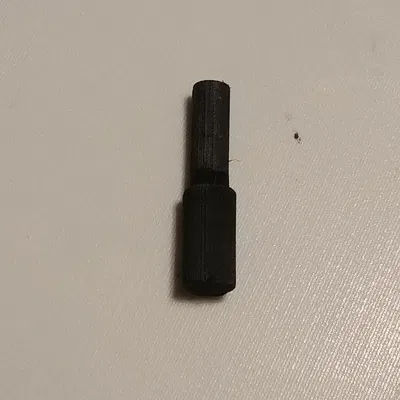 Giá đỡ sách thay thế cho kệ sách bị hỏng