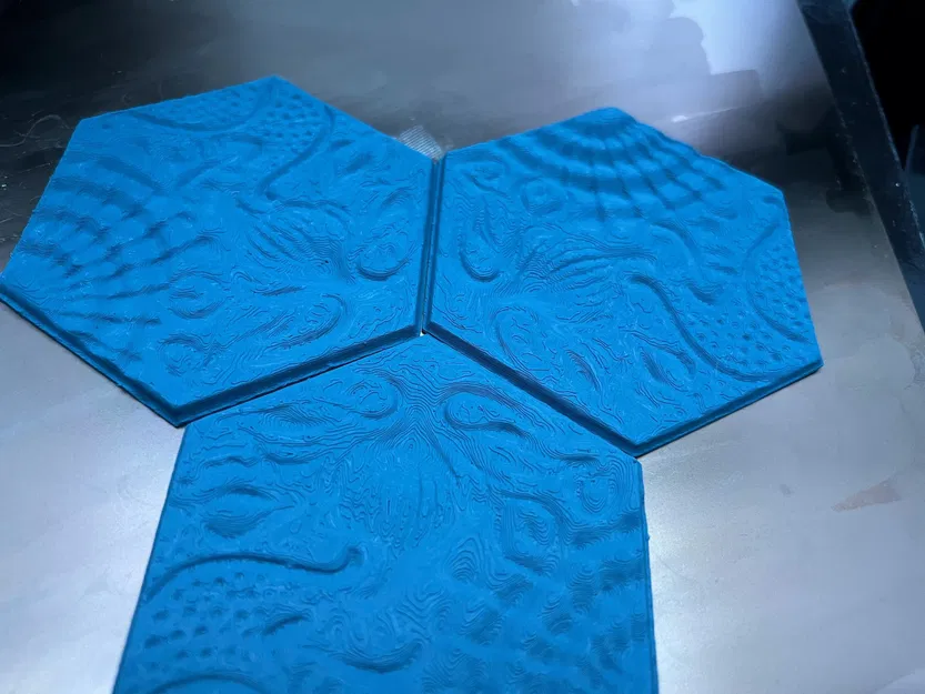 Gạch lục giác Gaudi trên vỉa hè Barcelona - Image 3