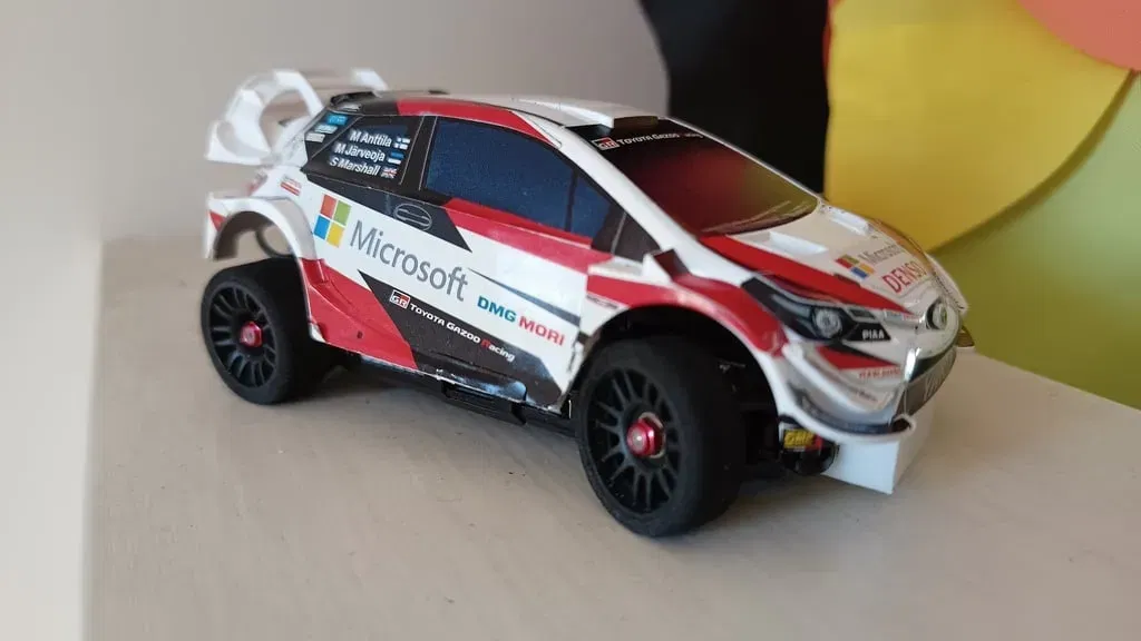 Thân xe Tamiya Mini 4WD lắp trên khung Kyosho Mini Z - Image 1