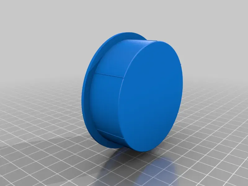 Nắp bình ăn cho gà với tay cầm dây đeo - Image 1