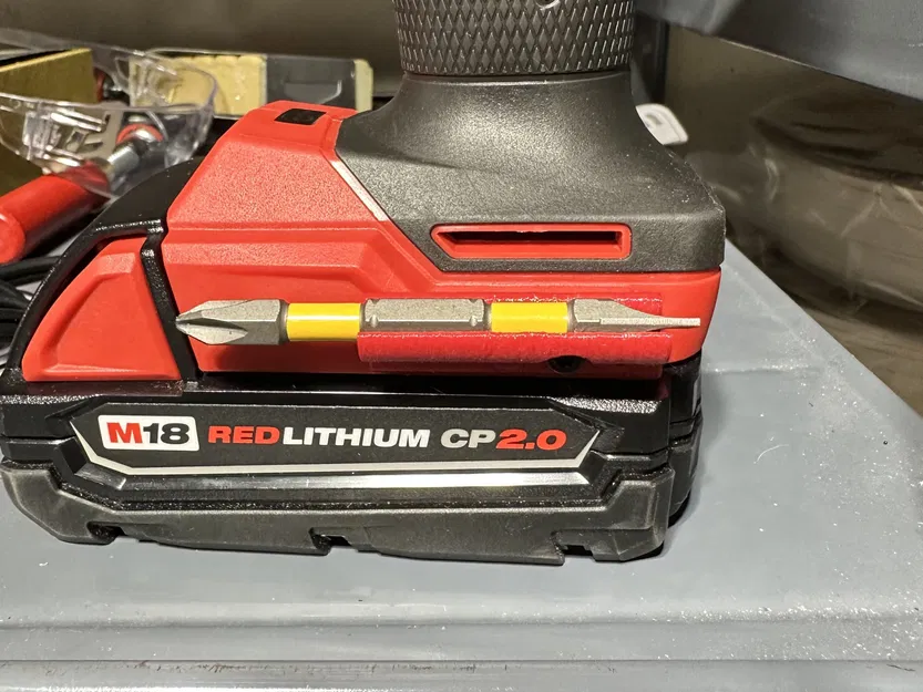 Giá đỡ mũi khoan cho máy khoan Milwaukee M18 - Image 1