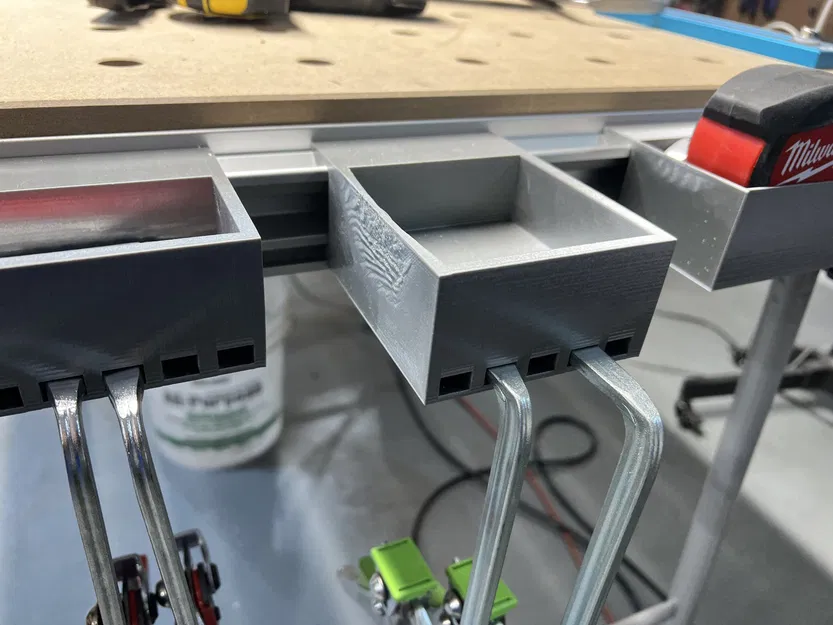 Khay Festool với thiết kế cho kẹp và lưu trữ phụ kiện - Image 3