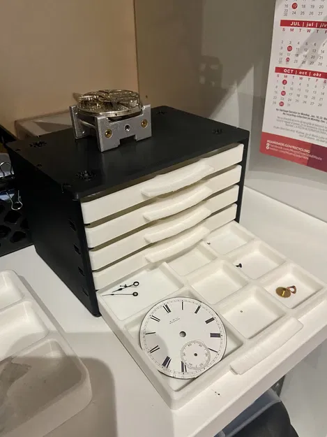 Hộp lưu trữ các bộ phận nhỏ cho thợ làm đồng hồ - Image 1