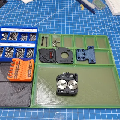 Khay chứa linh kiện dự án với đế Gridfinity tích hợp