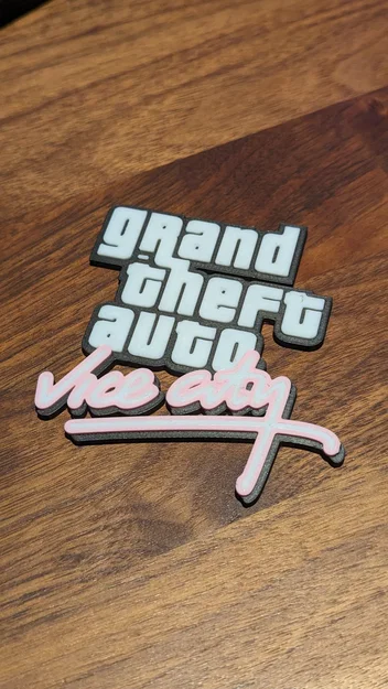 Biểu tượng GTA Vice City với thiết kế bàn độc đáo - Image 3