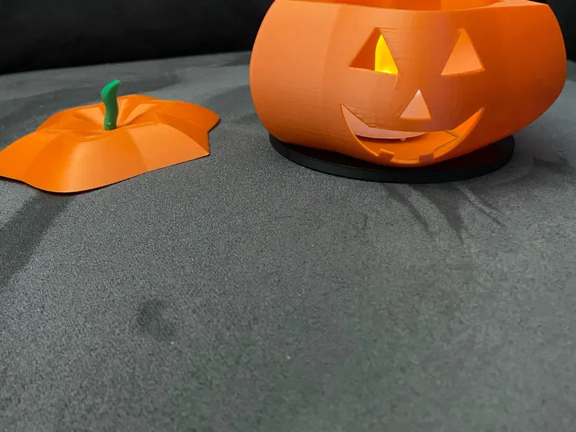 Đèn bí ngô Halloween với chỗ đặt nến LED - Image 2