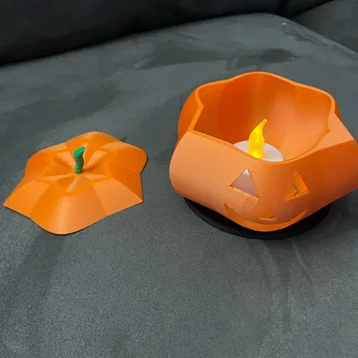 Đèn bí ngô Halloween với chỗ đặt nến LED