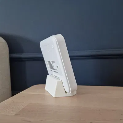 Giá đỡ thermostat WIFI Tado đơn giản