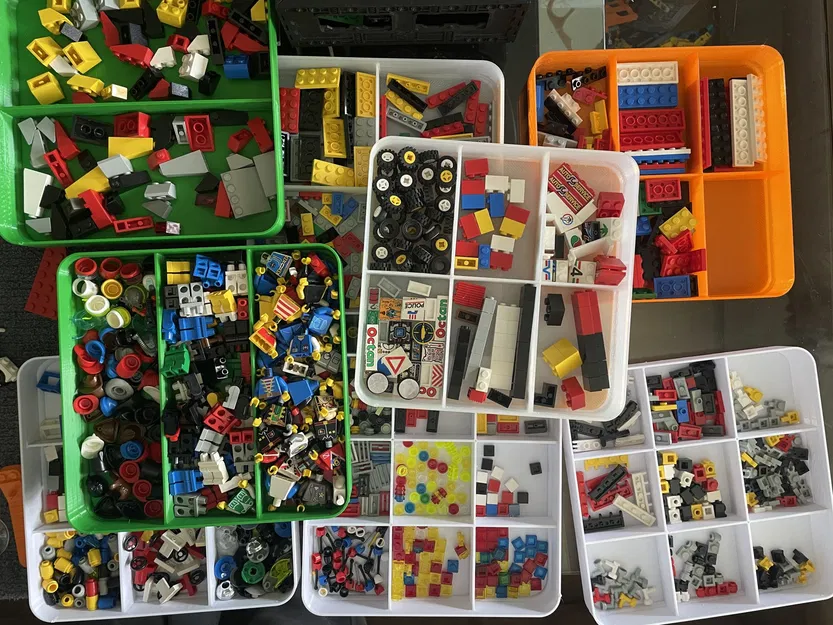 Khay phân loại Lego với ngăn chia cho các mảnh nhỏ - Image 1