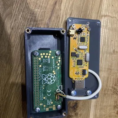 Bộ theo dõi ADSB cho Raspberry Pi Zero và RTL2832/R820T2