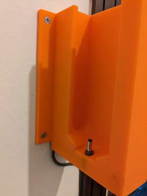 Giá treo tường tiết kiệm không gian Dyson SV12 với bộ sạc điện - Image 6