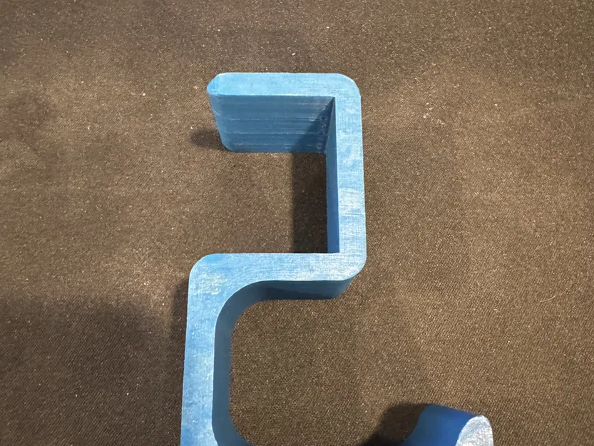 Giá đỡ tai nghe dành cho bàn làm việc Ikea LAGKAPTEN - Image 1