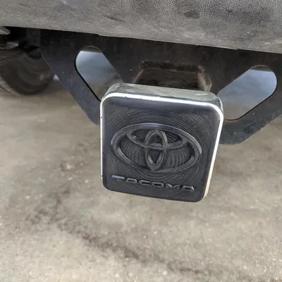 Nắp che móc kéo OEM Toyota cho Tacoma