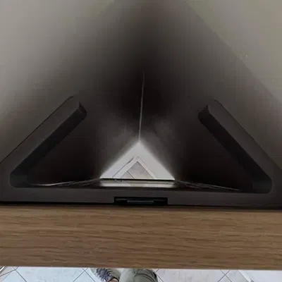 Giá đỡ góc cho khung ảnh Edon 10in x 32in tại Kmart