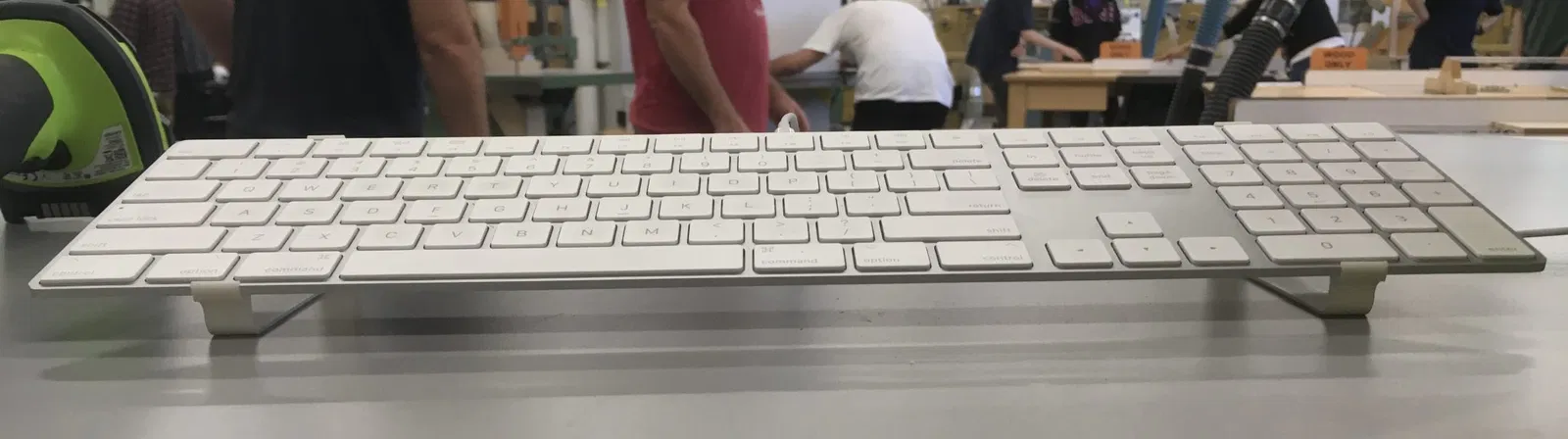 Giá đỡ vô hình cho bàn phím Apple Magic Keyboard - Image 5