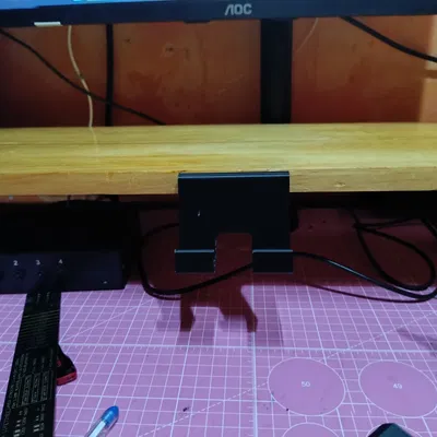 Giá đỡ điện thoại và máy tính bảng cho bàn làm việc