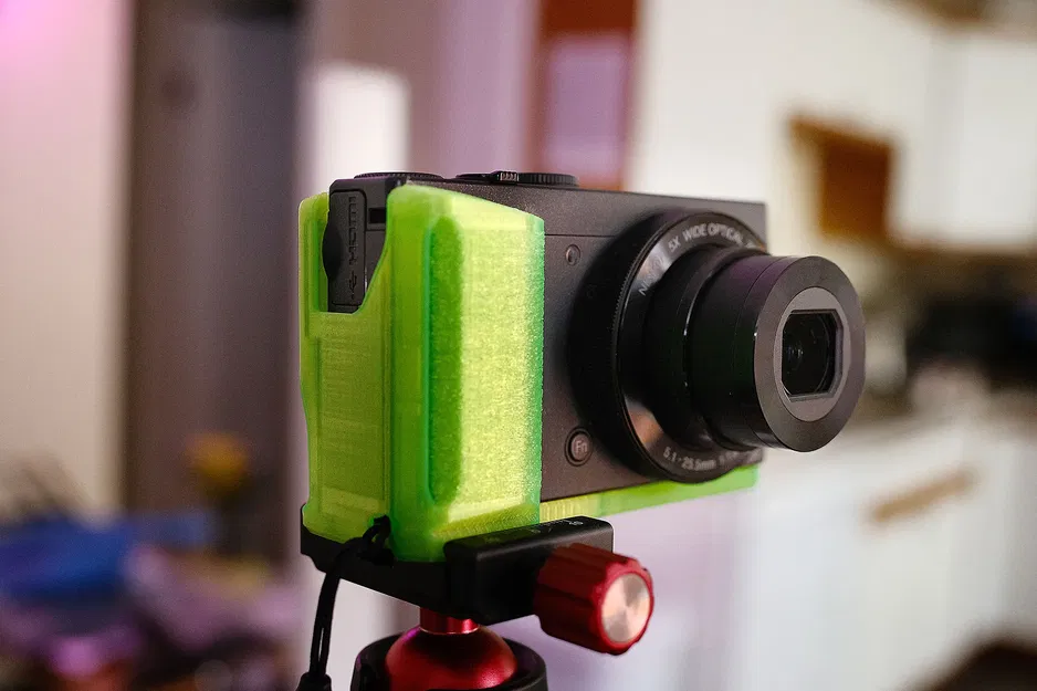 Cán cầm và đế chân máy Arca cho Nikon P300 series - Image 1