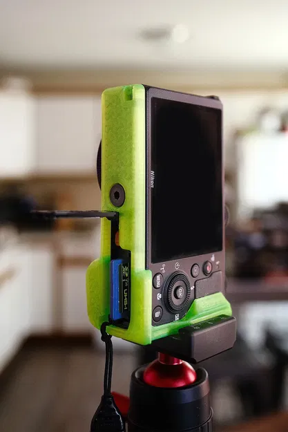 Cán cầm và đế chân máy Arca cho Nikon P300 series - Image 2