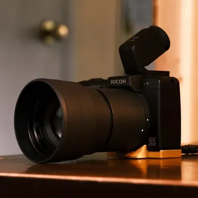 Đế chân máy ảnh Arca cho Ricoh GX200 và GX100