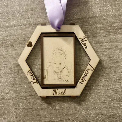 Giá đỡ ảnh cho khắc và cắt 3D