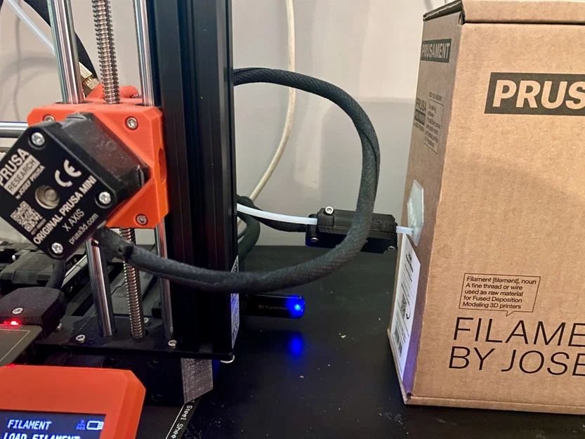 Hộp giữ ẩm filament giá rẻ từ bao bì Prusa - Image 1