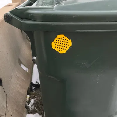 Thay thế lỗ thông hơi cho thùng compost tiêu chuẩn