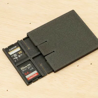 Giá đỡ thẻ SD phẳng an toàn cho 6 thẻ