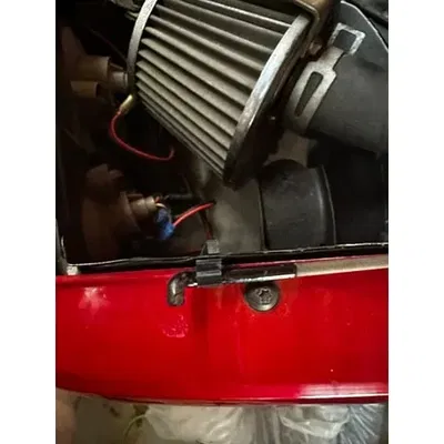 Giá đỡ thanh chống nắp ca-pô AUTOZAM AZ-1