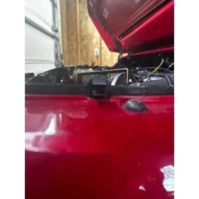 Giá đỡ thanh chống nắp ca-pô AUTOZAM AZ-1