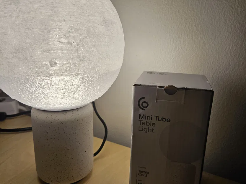 Bộ chuyển đổi đèn bàn mini hình mặt trăng treo - Image 2