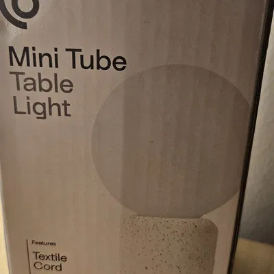 Bộ chuyển đổi đèn bàn mini hình mặt trăng treo