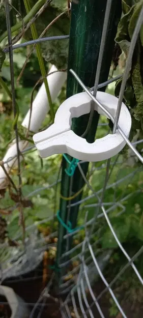 Kẹp hàng rào đơn giản cho dây kẽm mạ kẽm - Image 1