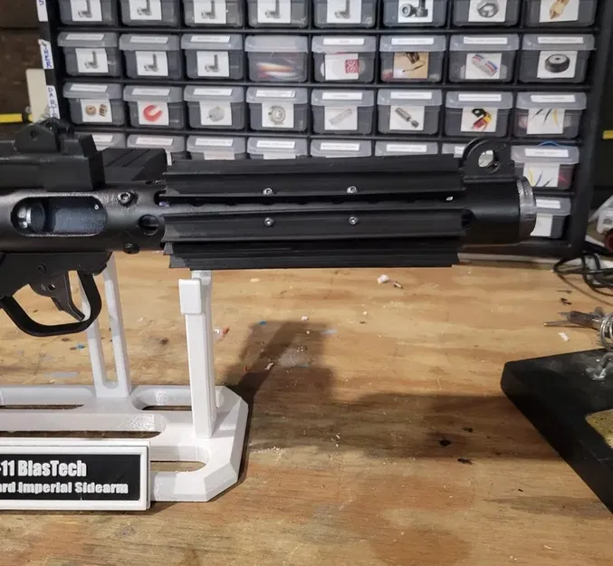 Súng E-11 của Stormtrooper được cải tiến với hướng dẫn lắ... - Image 5