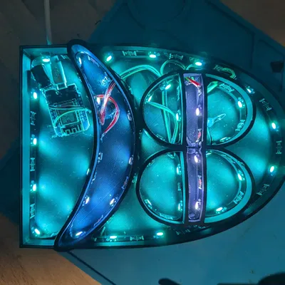 Đèn nền phát sáng nhân vật cứu hộ nghiêm túc Spongebob Squarep...