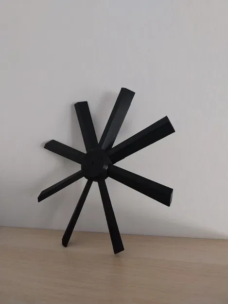 Cánh quạt tám lưỡi của máy bay C130 - Image 1