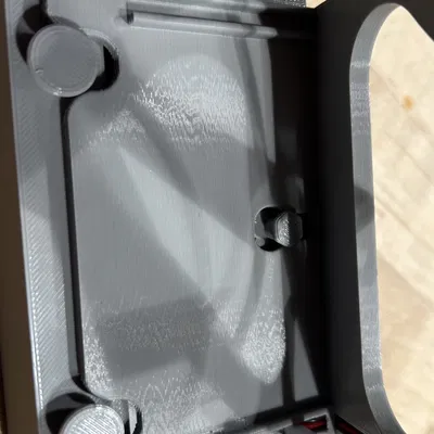 Quạt để bàn cải tiến sử dụng pin cho văn phòng