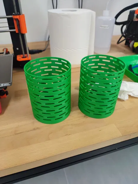 Thùng rác mini để bàn gọn gàng và thân thiện với môi trường - Image 1