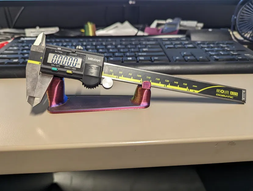 Giá đỡ thước kẹp kỹ thuật số thiết kế tối giản - Image 1