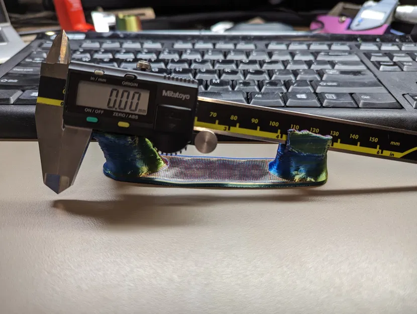 Giá đỡ thước kẹp kỹ thuật số thiết kế tối giản - Image 3