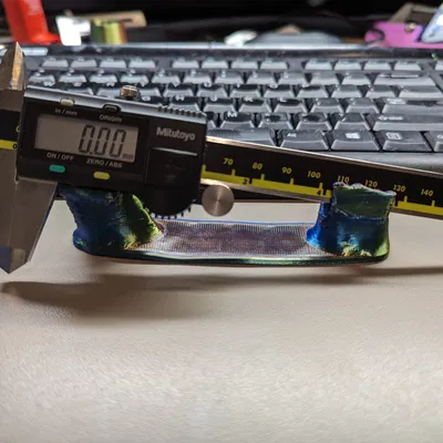 Giá đỡ thước kẹp kỹ thuật số thiết kế tối giản