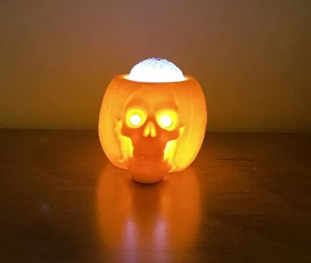 Đầu lâu bí ngô với bộ não lắc lư - Image 4