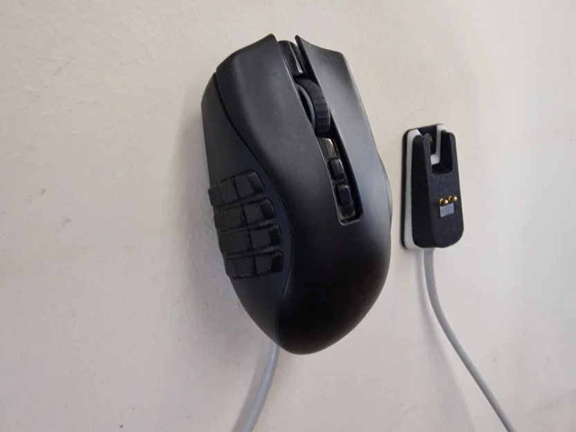 Giá đỡ sạc từ tính treo tường cho chuột Razer - Image 1