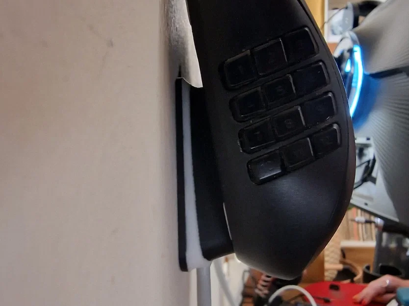 Giá đỡ sạc từ tính treo tường cho chuột Razer - Image 4