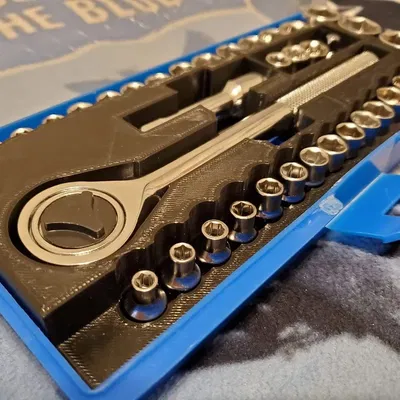 Bộ socket 40 chi tiết từ Harbor Freight với thiết kế thay thế