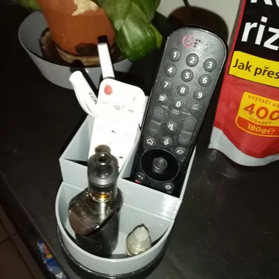 Giá đỡ bút và thẻ giấy có thể in dễ dàng