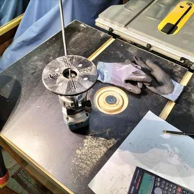 Giá đỡ cắt vòng Makita với bán kính 20-50mm