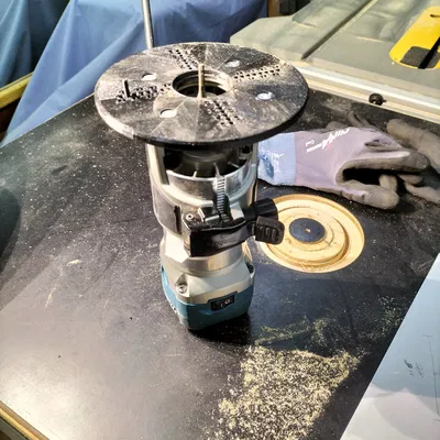 Giá đỡ cắt vòng Makita với bán kính 20-50mm