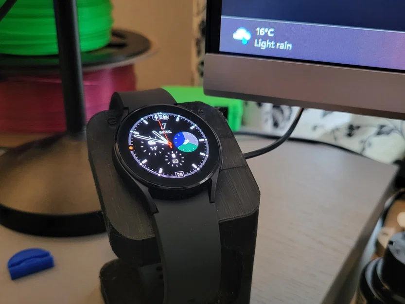 Sạc đơn giản cho Galaxy Watch 4 dễ in 3D - Image 1