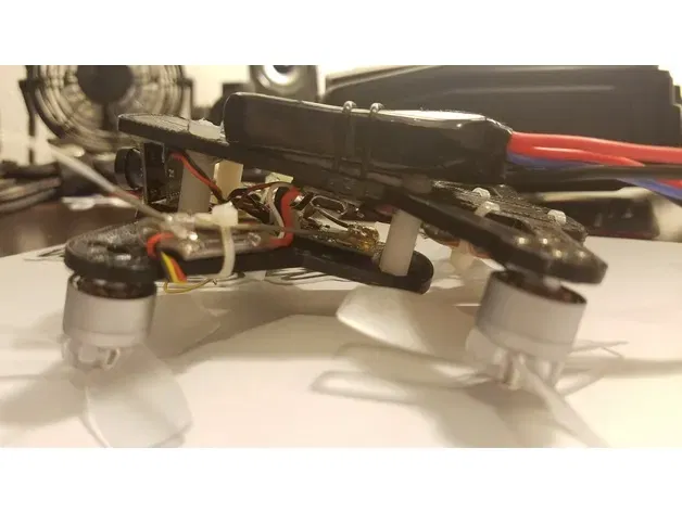 Khung máy bay Gremlin Runner từ Flitetest - Image 7